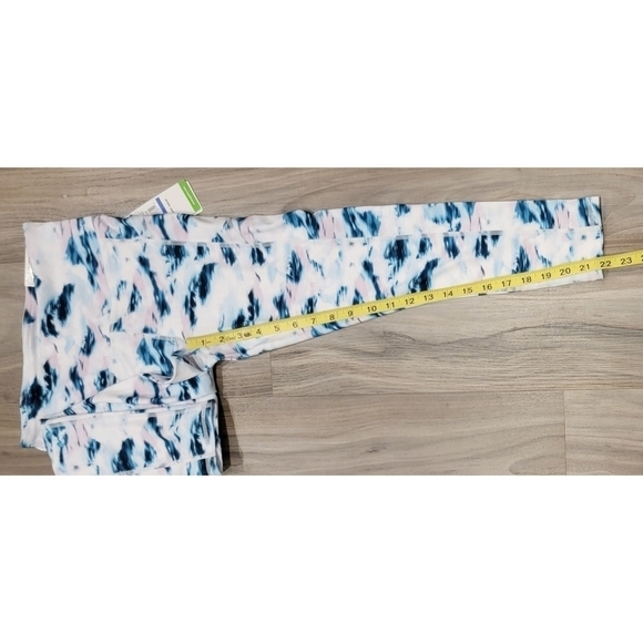 NWT Gaiam OM Fit Leggings size xsmall - Picture 3 of 10